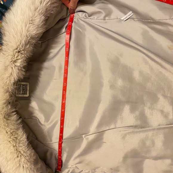 SAGA FOX JACKET FOX FUR JACKET WHITE BLUE FOX - Picture 8 of 8